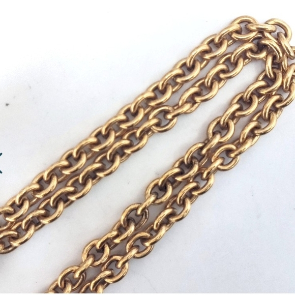 ✨ RARE Vintage CHANEL Quilted CC Logo Pendant Necklace ✨👜 Bold • 💯 Authentic - Picture 8 of 12